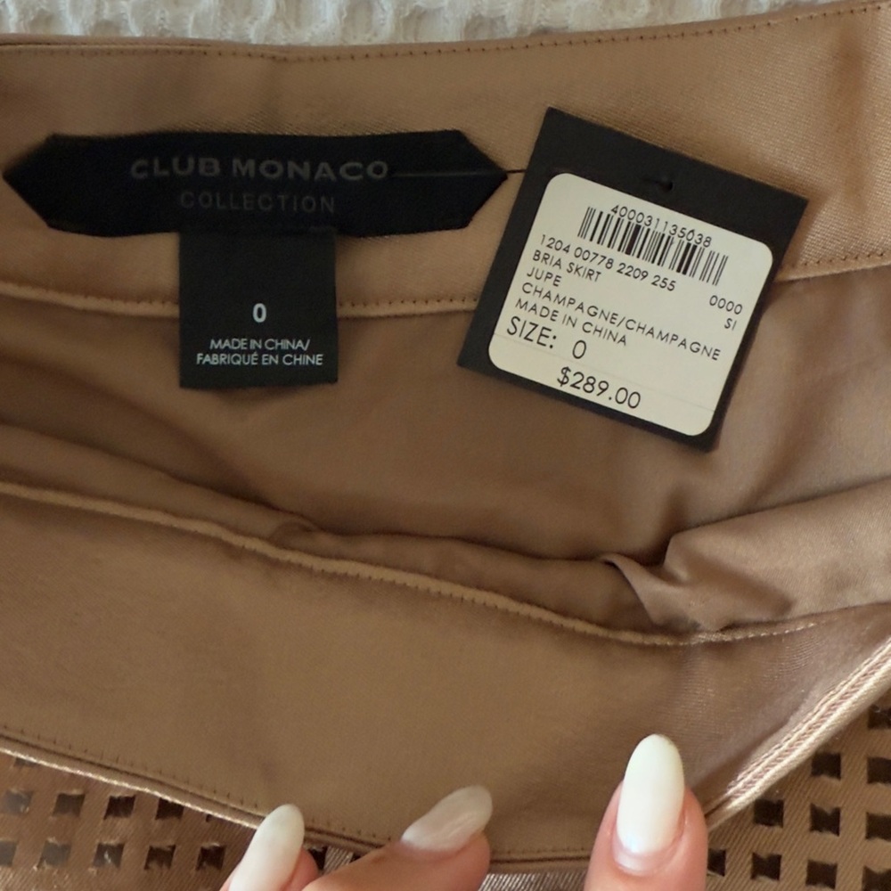 Club Monaco Beige Perforated Mini Skirt - Picture 3 of 8